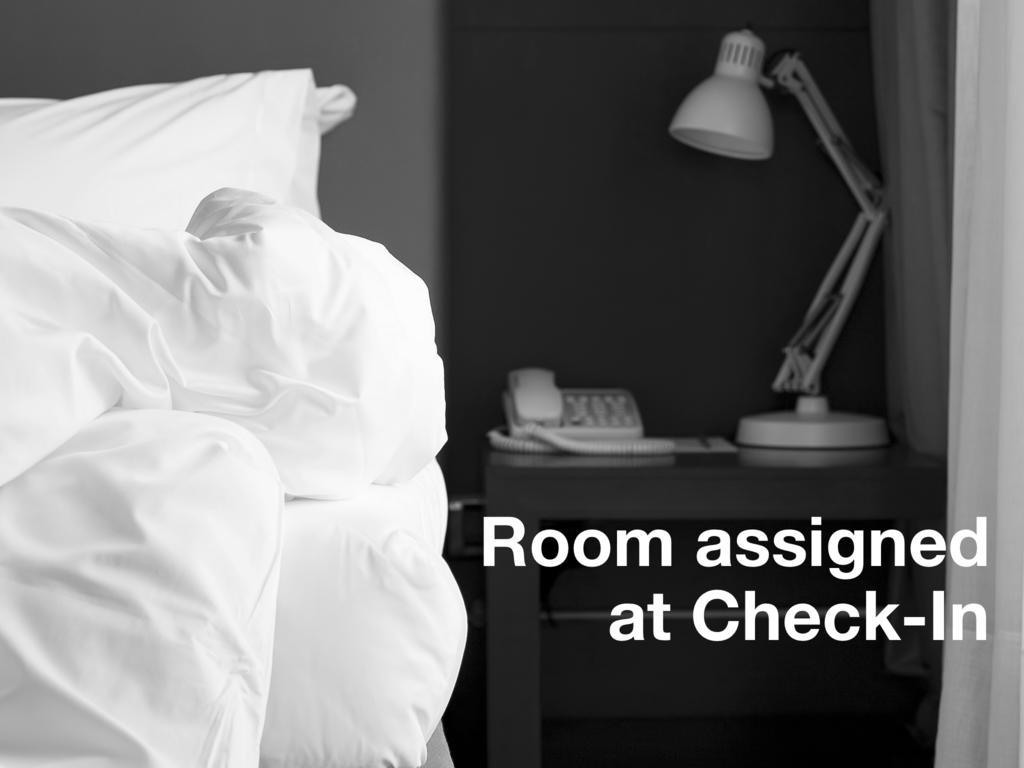 Microtel Inn & Suites By Wyndham Perimeter Center Санди Спрингс Стая снимка